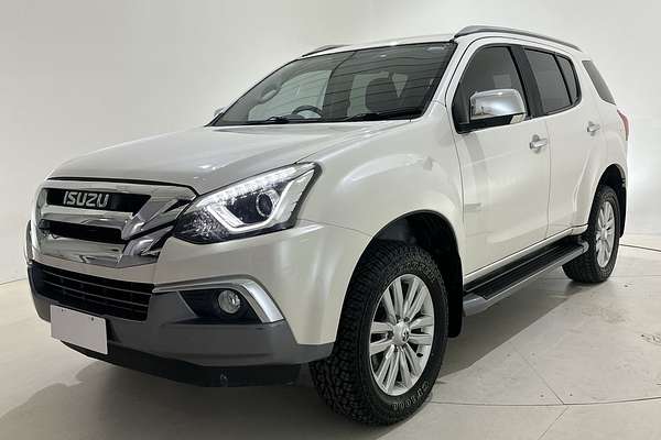 2017 Isuzu MU-X LS-T