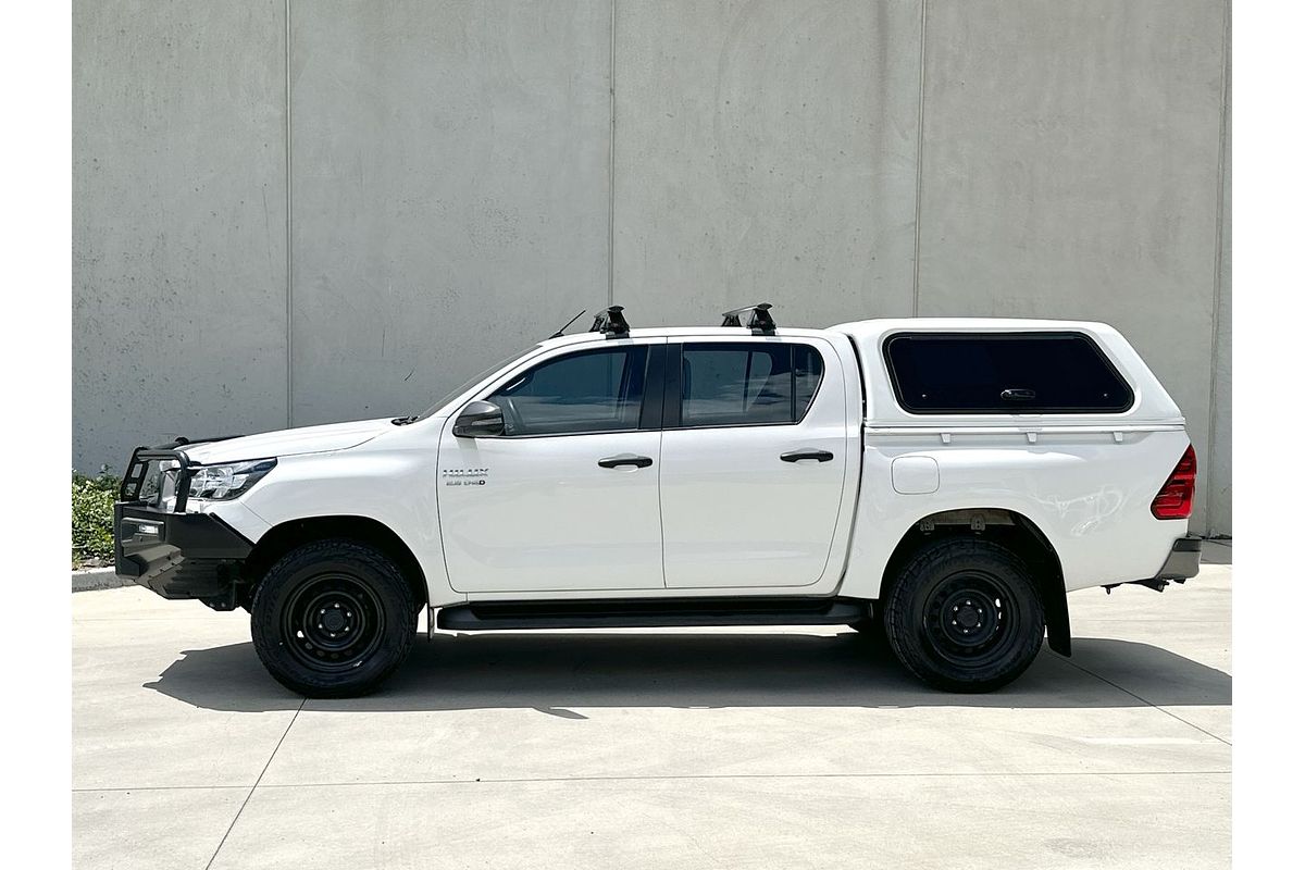 2020 Toyota Hilux SR GUN126R 4X4