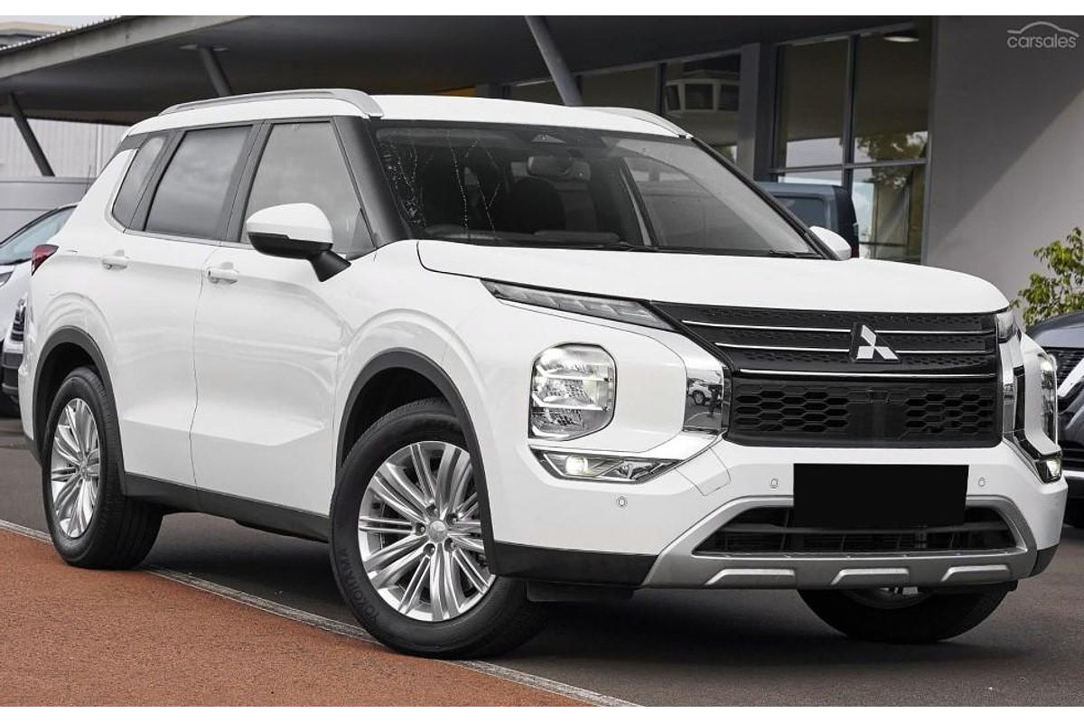 2024 Mitsubishi Outlander LS ZM AWD
