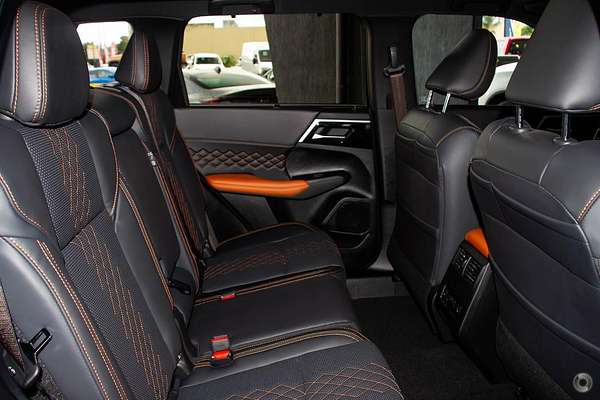 2024 Mitsubishi Outlander Exceed Tourer ZM AWD