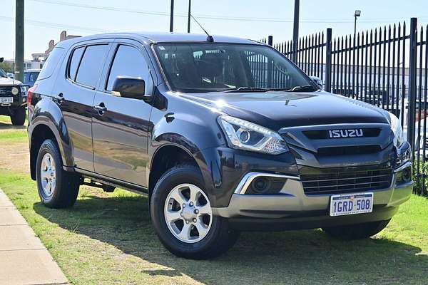 2017 Isuzu MU-X LS-M