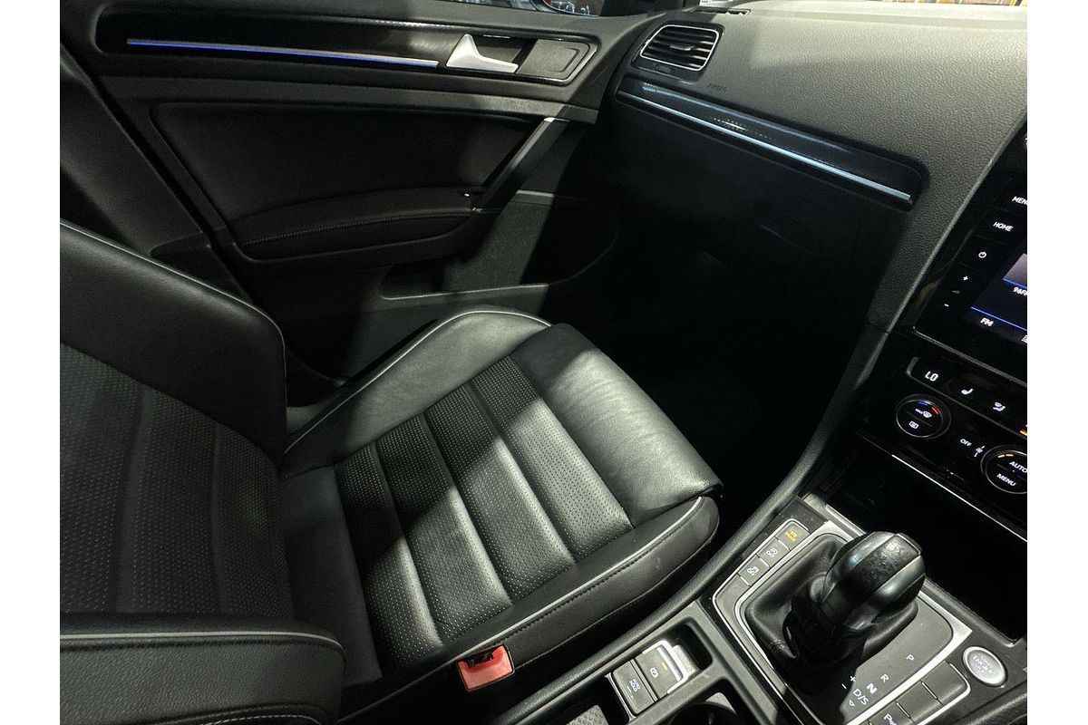 2020 Volkswagen Golf R 7.5