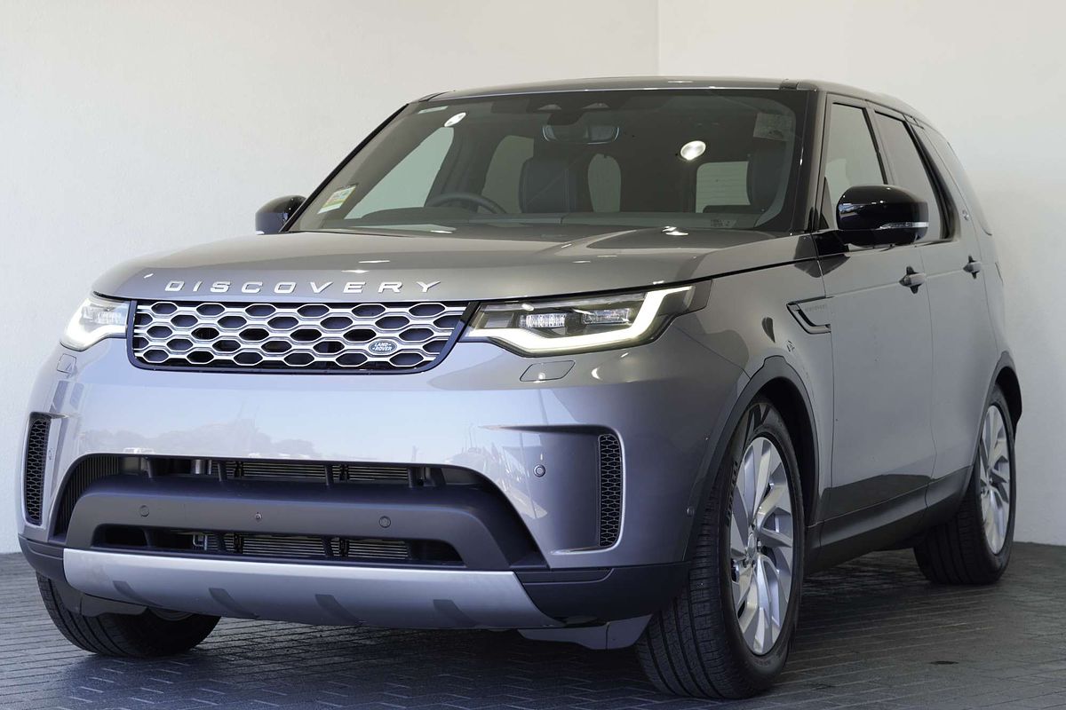 2024 Land Rover Discovery D350 S Series 5