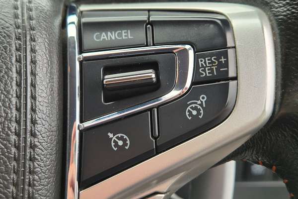 2021 Mitsubishi Triton GSR MR 4X4