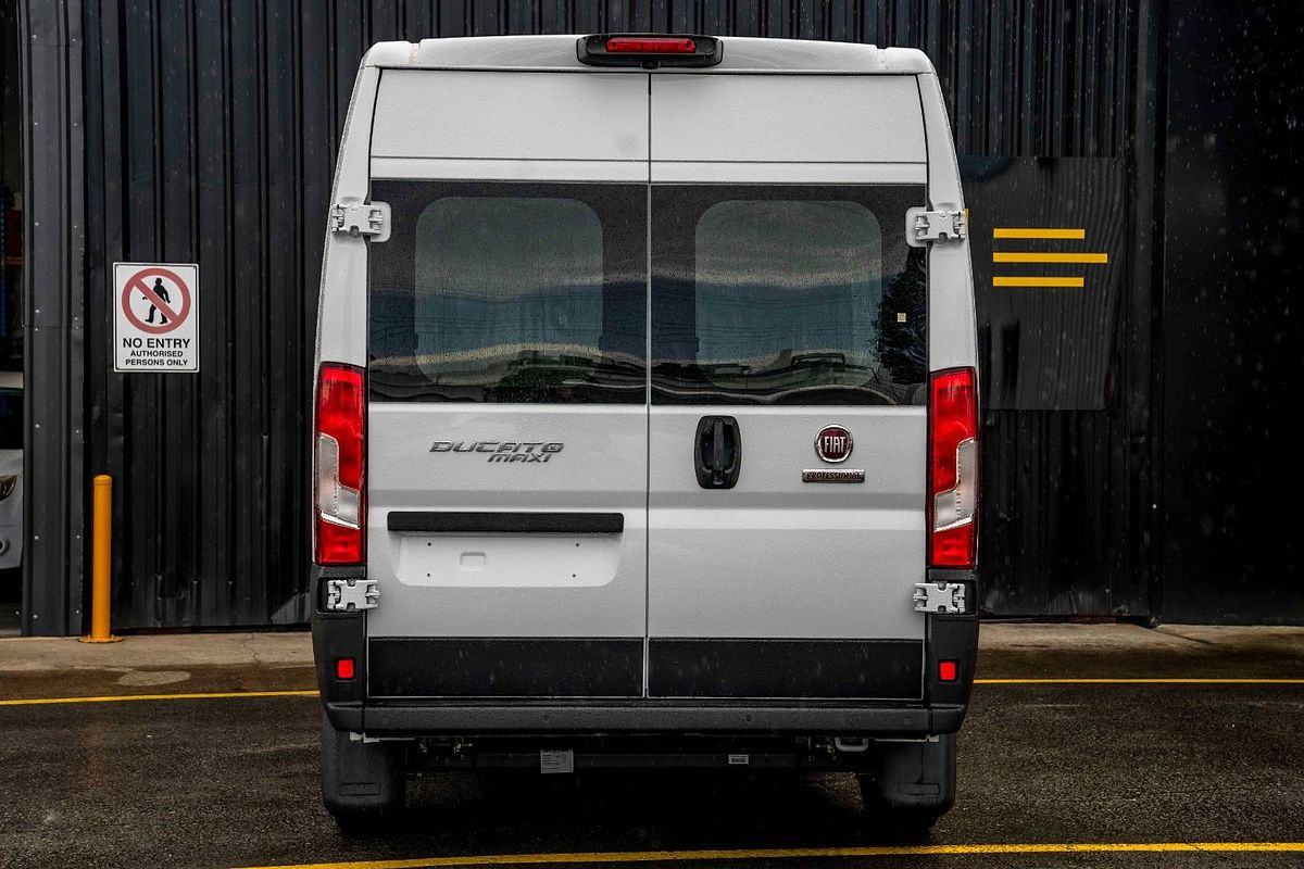 2024 Fiat Ducato Series 9 LWB