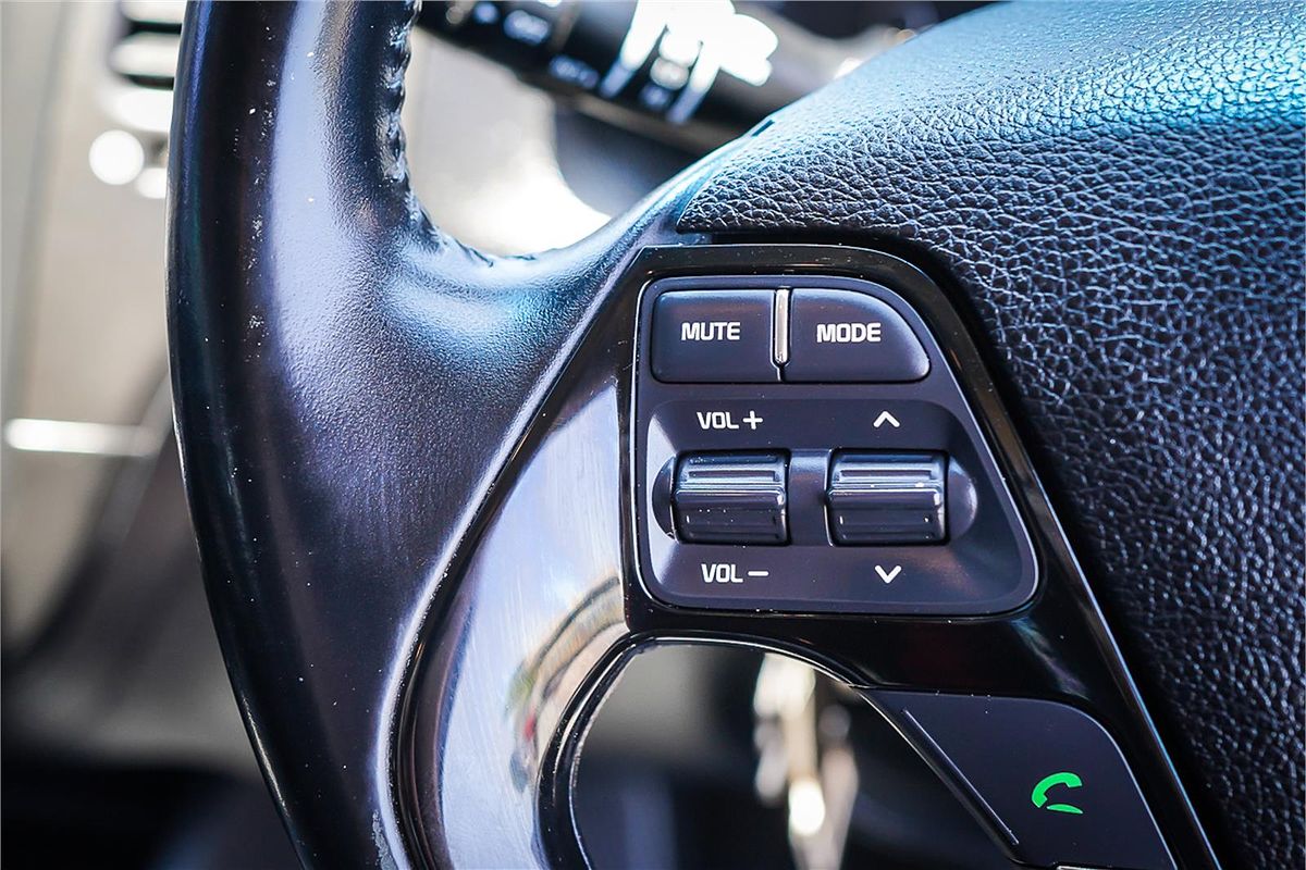 2017 Kia Cerato Sport YD