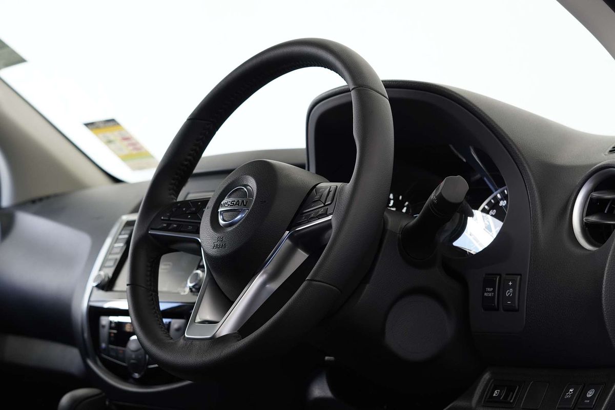 2024 Nissan Navara ST-X D23 4X4