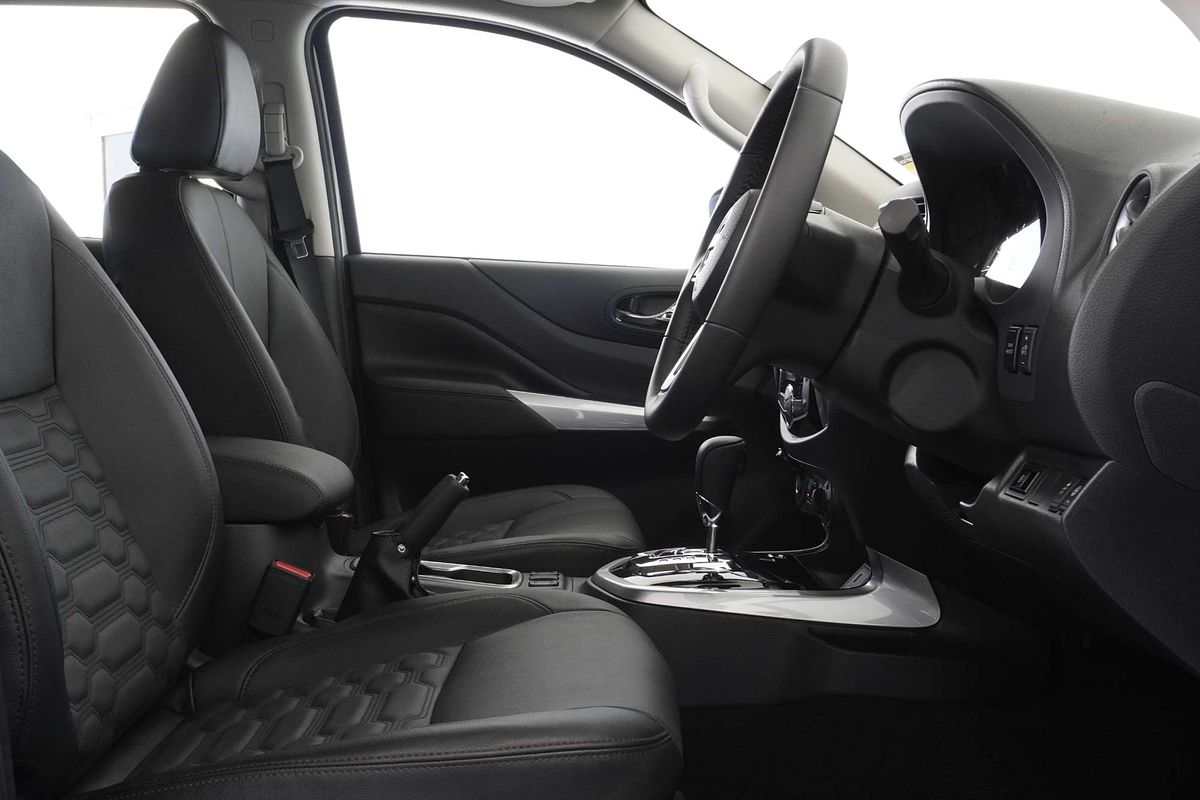 2024 Nissan Navara ST-X D23 4X4
