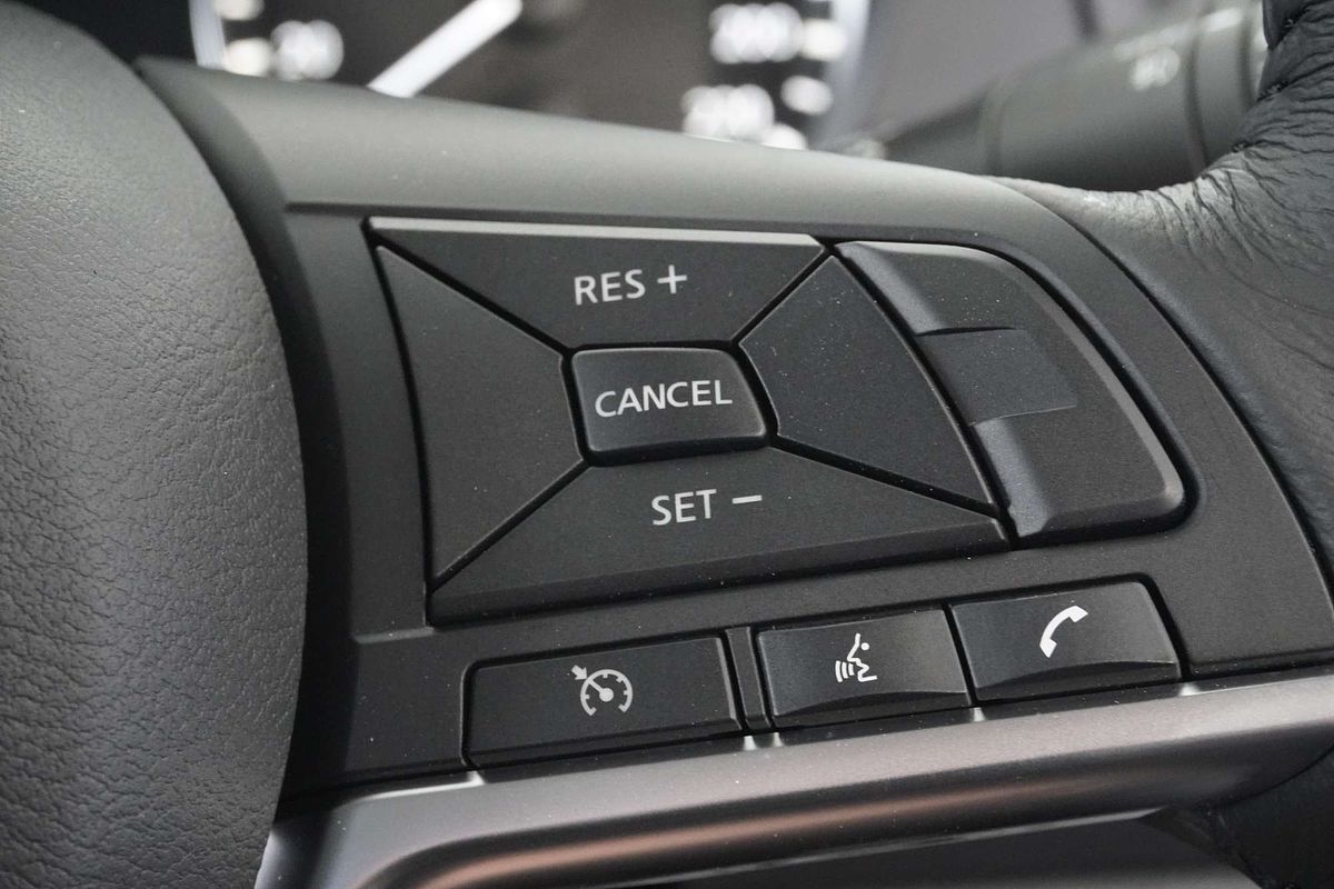 2024 Nissan Navara ST-X D23 4X4