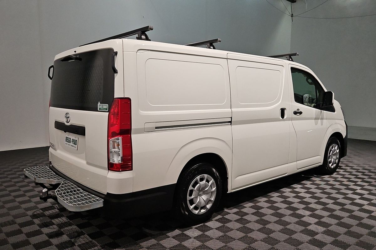 2021 Toyota Hiace GDH300R LWB