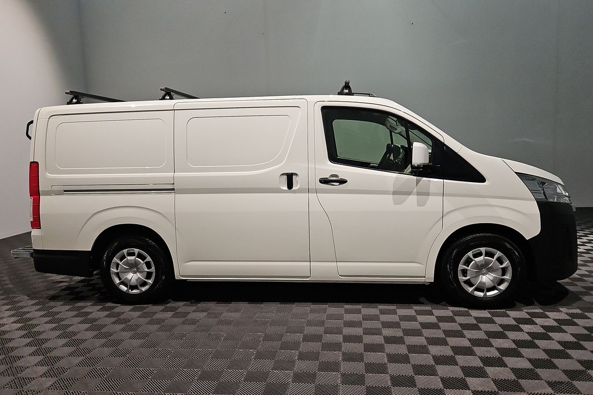 2021 Toyota Hiace GDH300R LWB