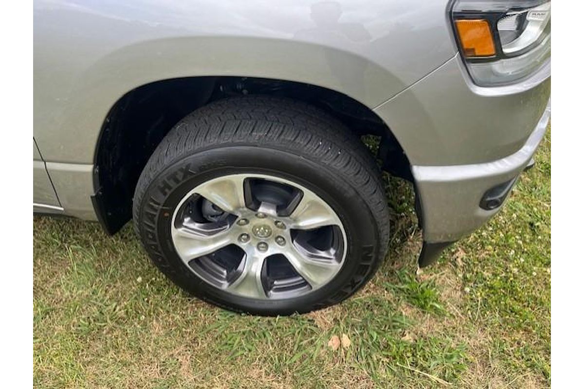 2024 RAM 1500 Laramie Sport RamBox DT 4X4 SWB