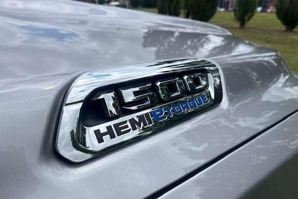 2024 RAM 1500 Laramie Sport RamBox DT 4X4 SWB