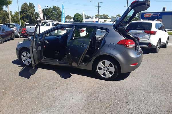 2015 Kia CERATO S YD MY15