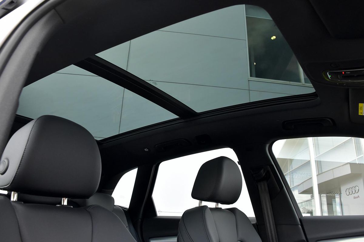 2024 Audi Q5 45 TFSI Sport FY