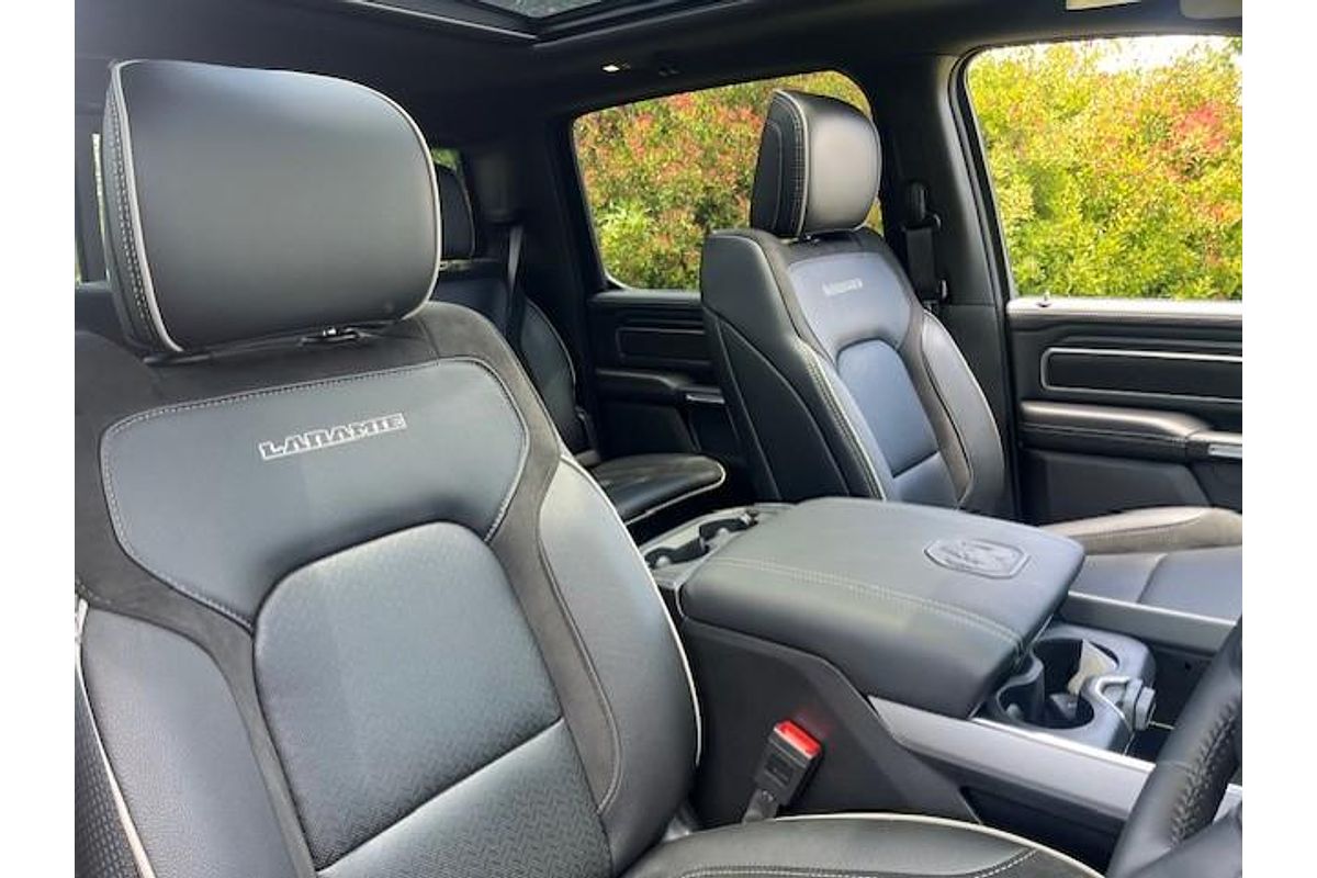 2024 RAM 1500 Laramie DT 4X4 SWB