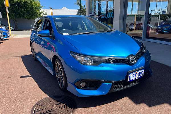 2016 Toyota Corolla SX ZRE182R