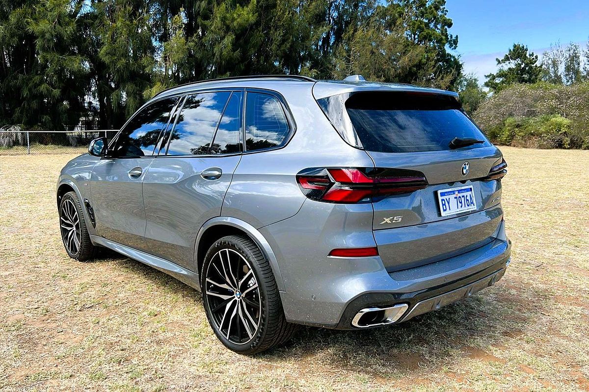 2024 BMW X5 xDrive30d M Sport G05 LCI