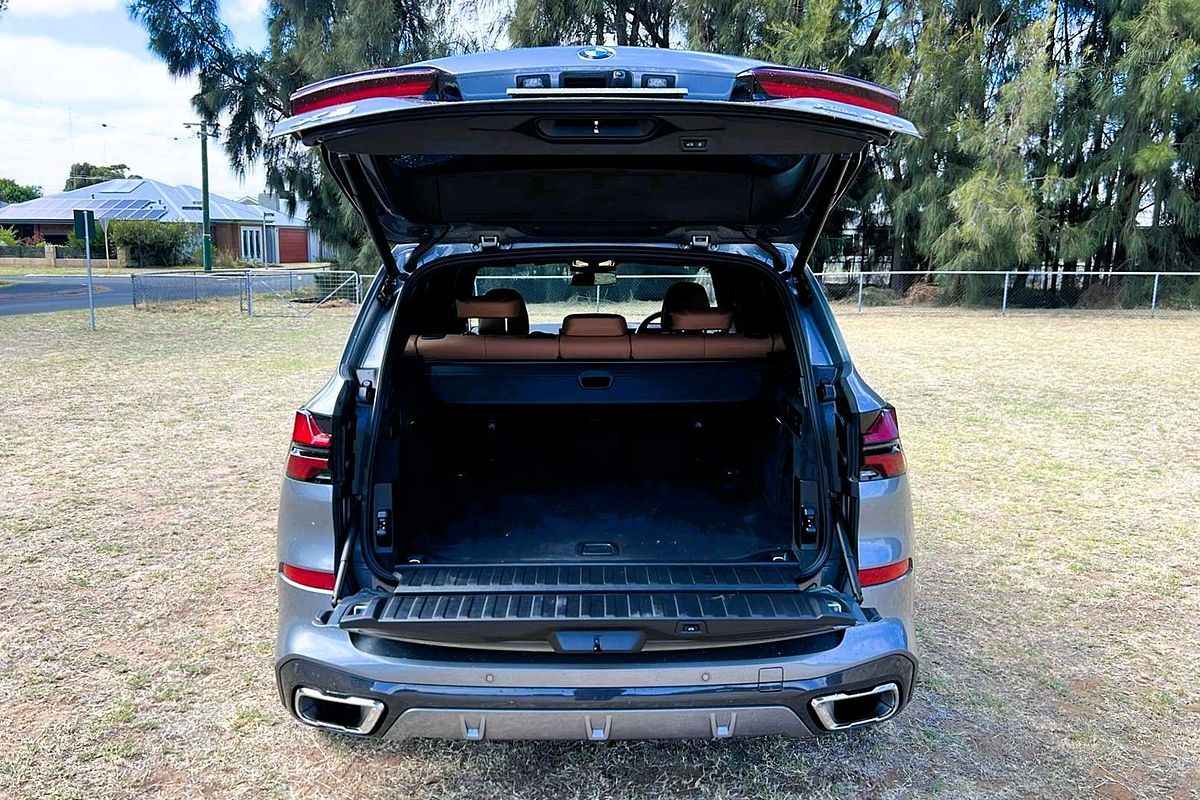 2024 BMW X5 xDrive30d M Sport G05 LCI