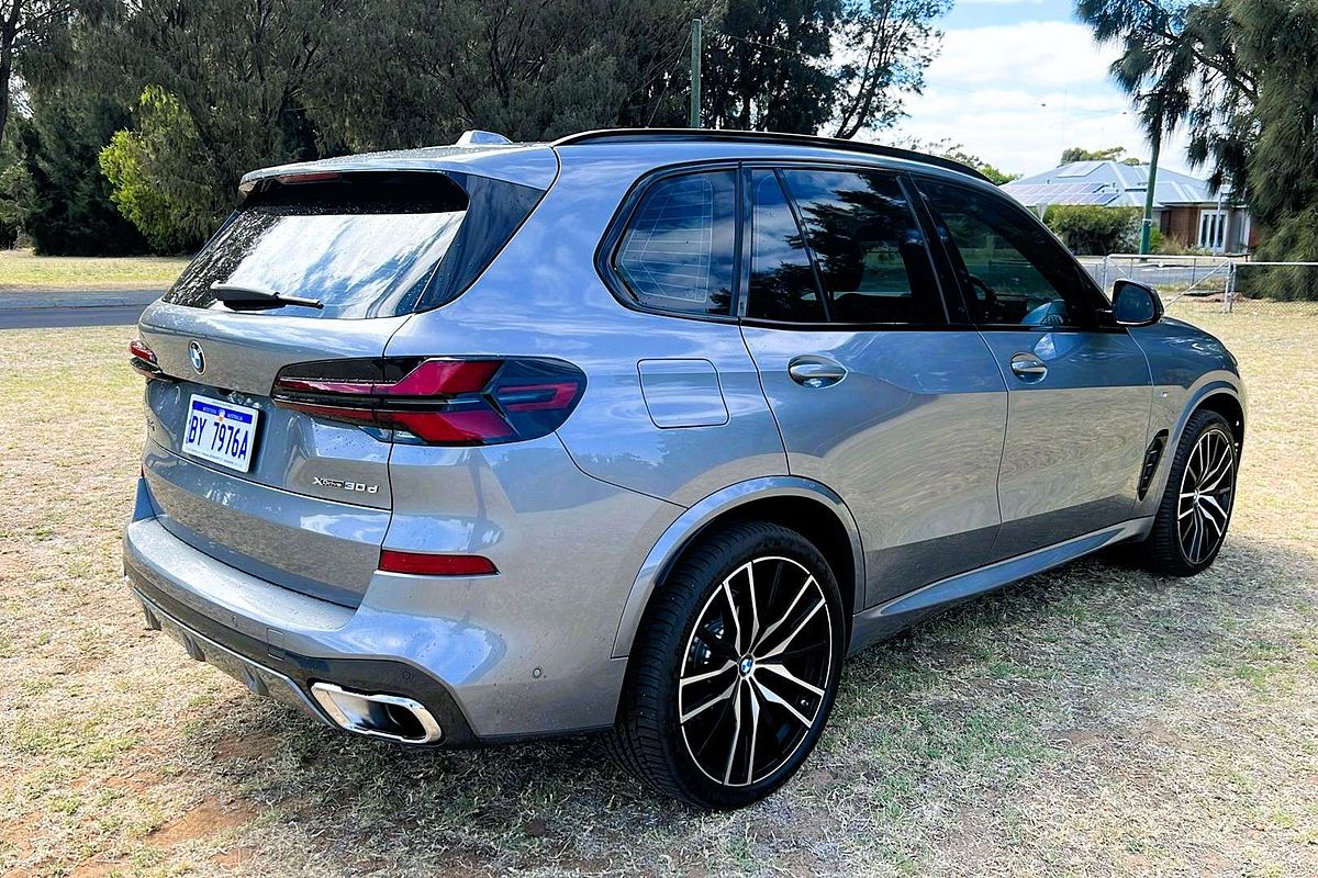 2024 BMW X5 xDrive30d M Sport G05 LCI