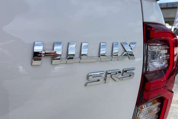 2022 Toyota Hilux SR5 GUN126R 4X4