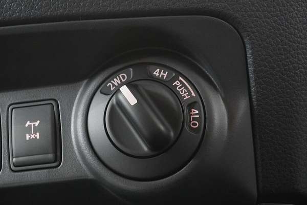 2024 Nissan Navara PRO-4X Warrior D23 4X4