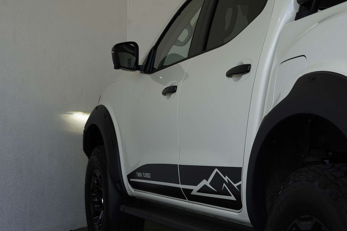 2024 Nissan Navara PRO-4X Warrior D23 4X4