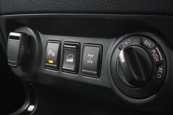 2024 Nissan Navara PRO-4X Warrior D23 4X4