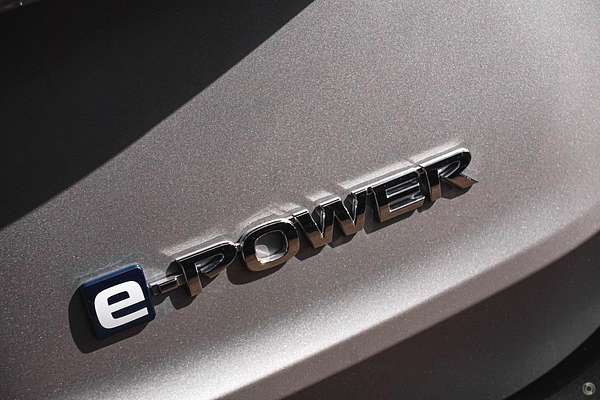 2024 Nissan X-TRAIL ST-L e-POWER T33