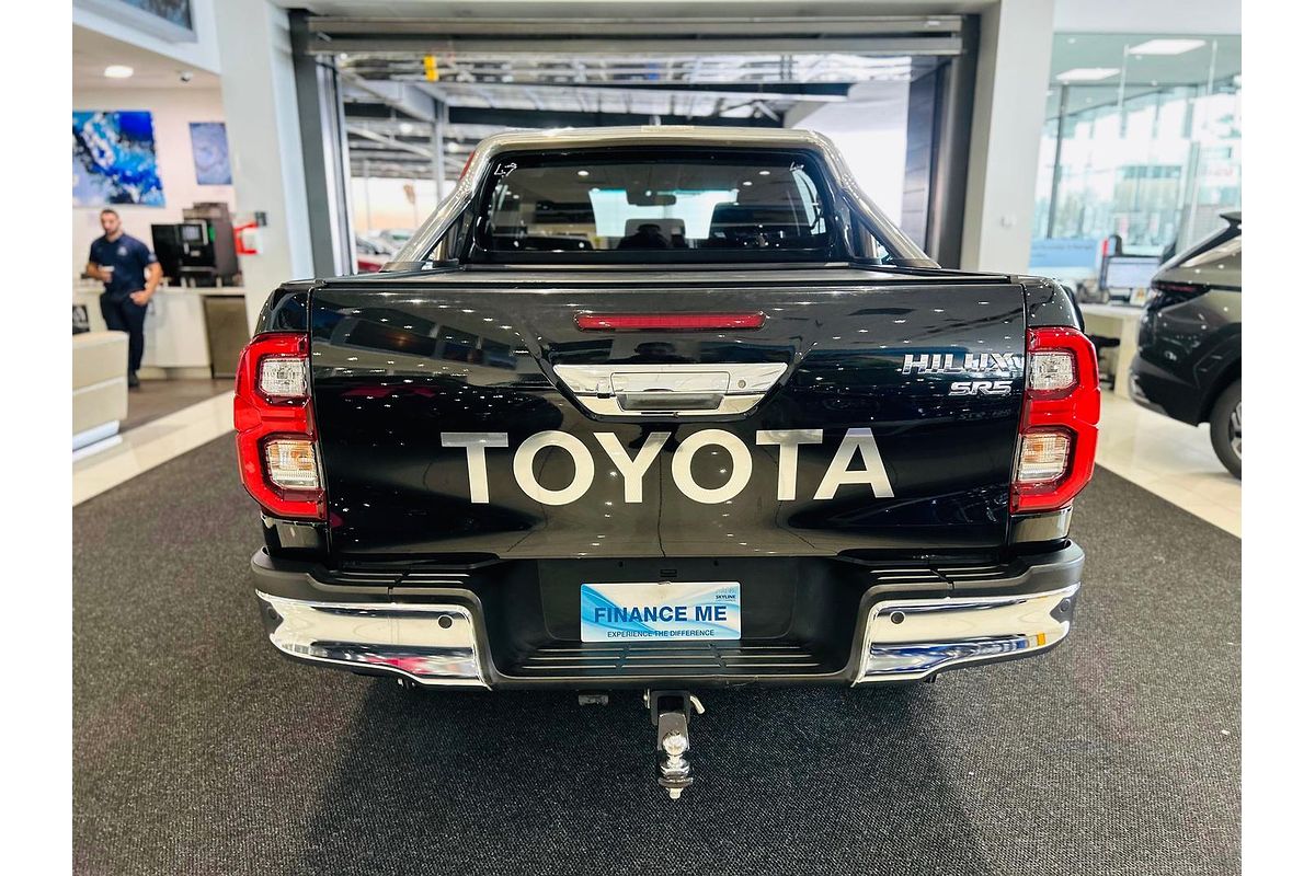 2022 Toyota Hilux SR5 GUN126R 4X4