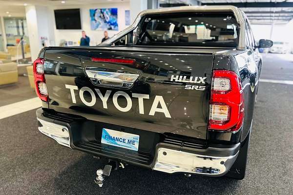 2022 Toyota Hilux SR5 GUN126R 4X4