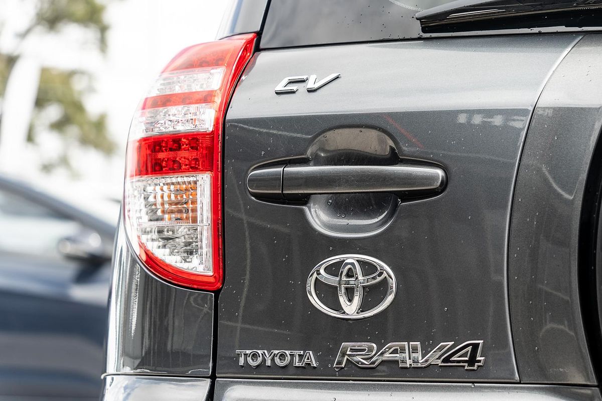 2012 Toyota RAV4 CV ACA33R