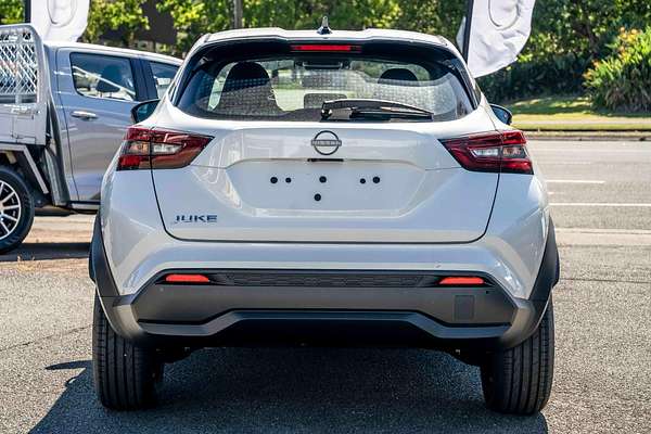 2024 Nissan JUKE ST F16