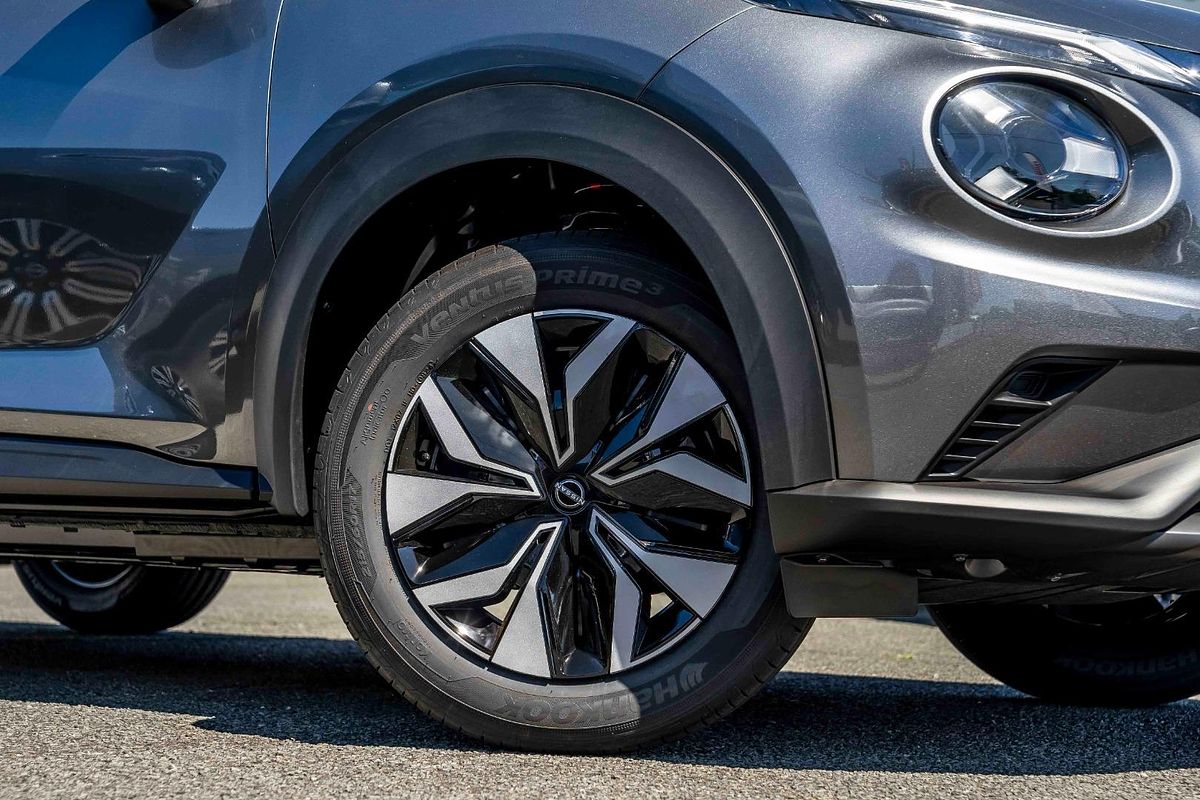 2024 Nissan JUKE ST F16