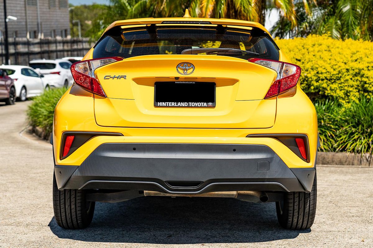 2017 Toyota C-HR NGX10R