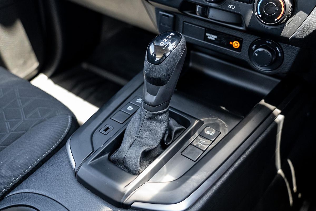 2023 Isuzu D-MAX LS-M 4X4