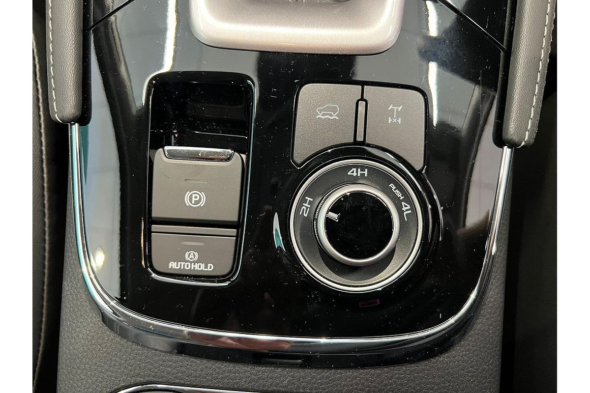 2024 Isuzu MU-X LS-T