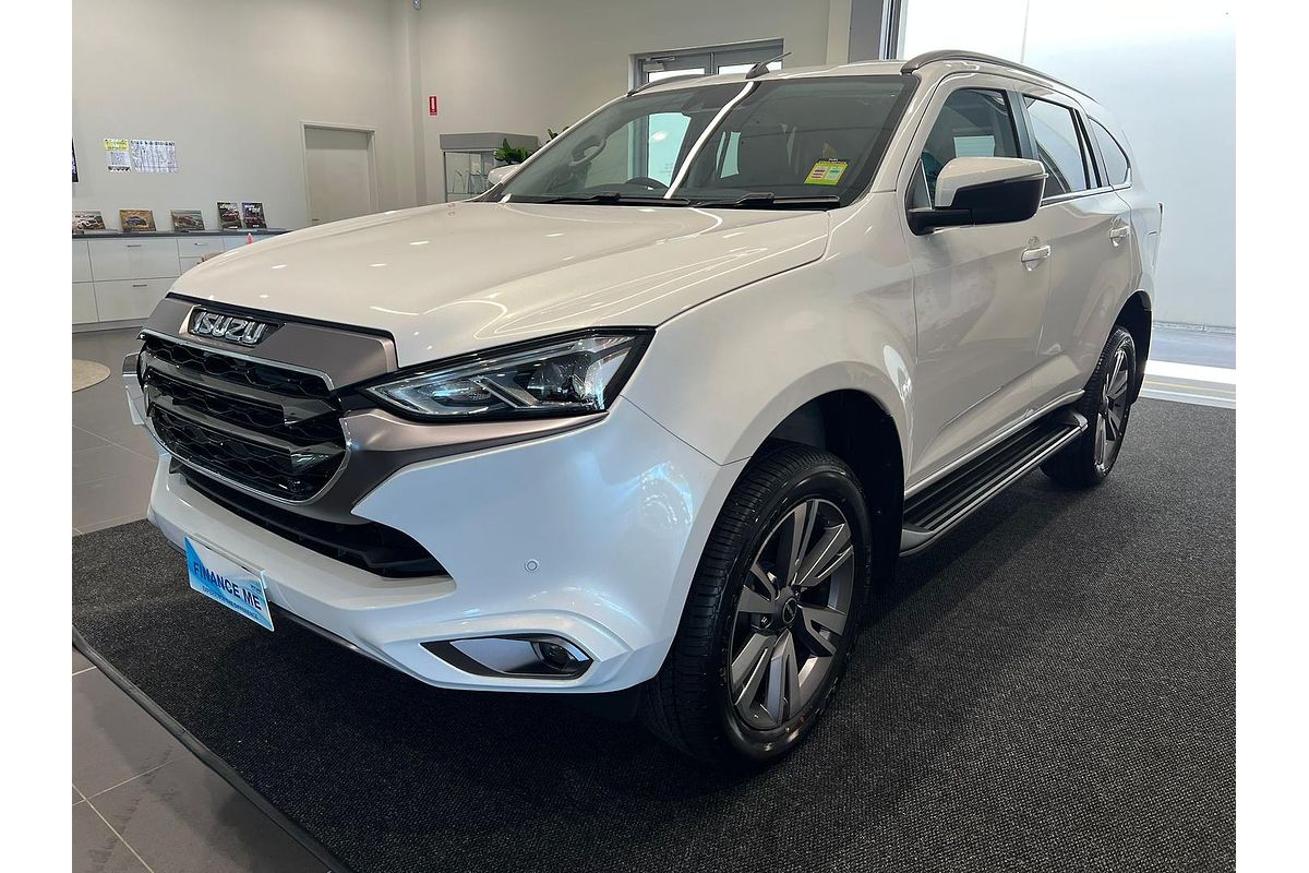 2024 Isuzu MU-X LS-T