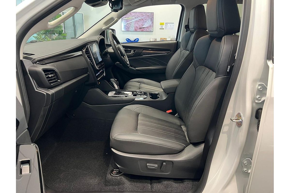 2024 Isuzu MU-X LS-T