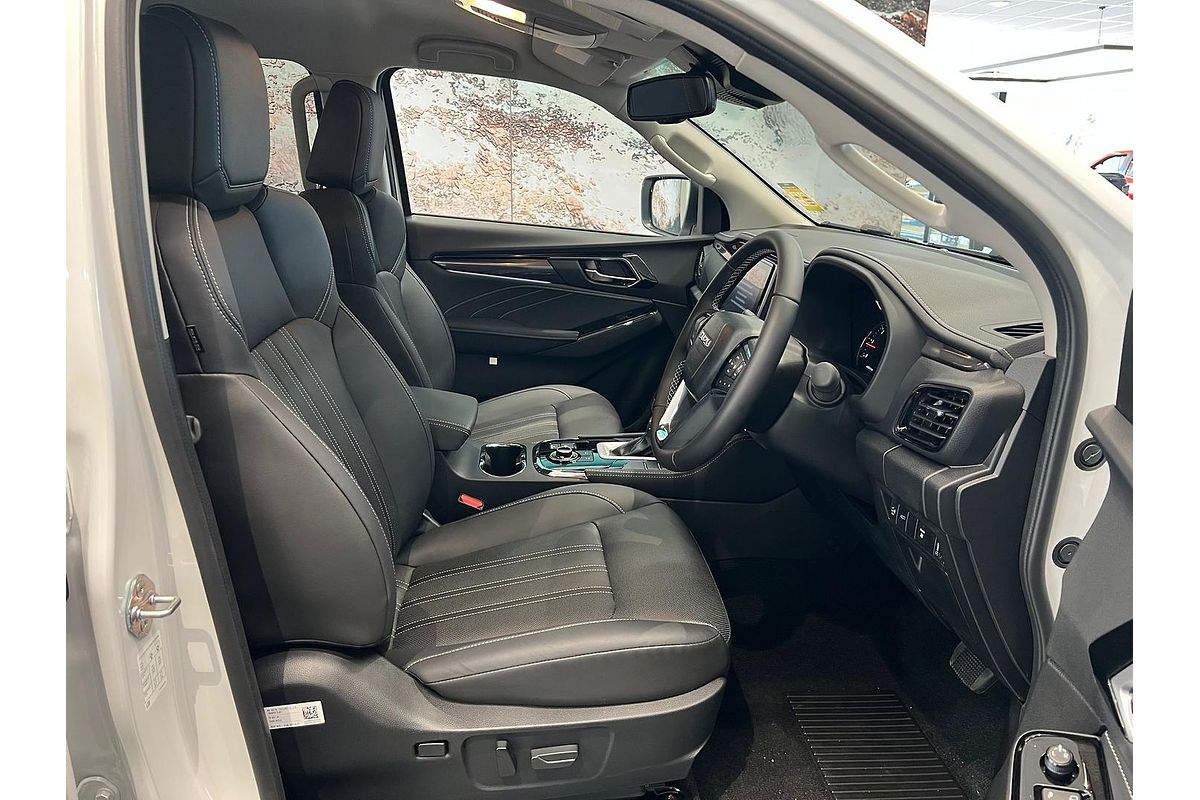 2024 Isuzu MU-X LS-T
