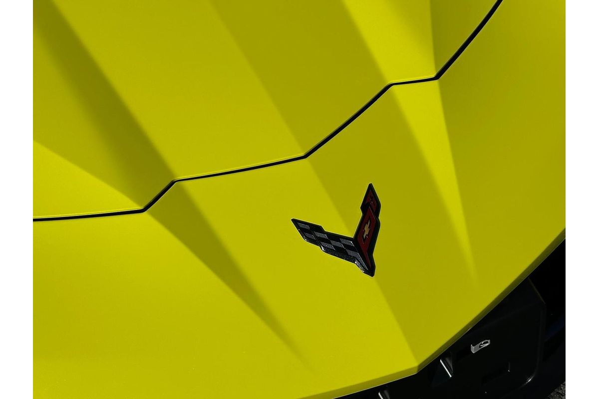 2024 Chevrolet Corvette Stingray 2LT C8
