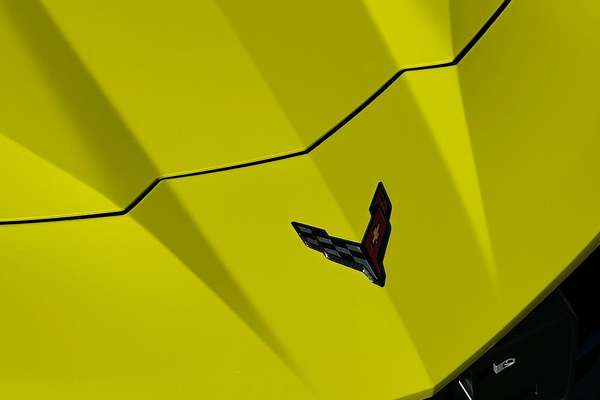 2024 Chevrolet Corvette Stingray 2LT C8