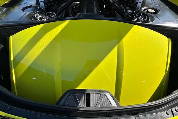 2024 Chevrolet Corvette Stingray 2LT C8