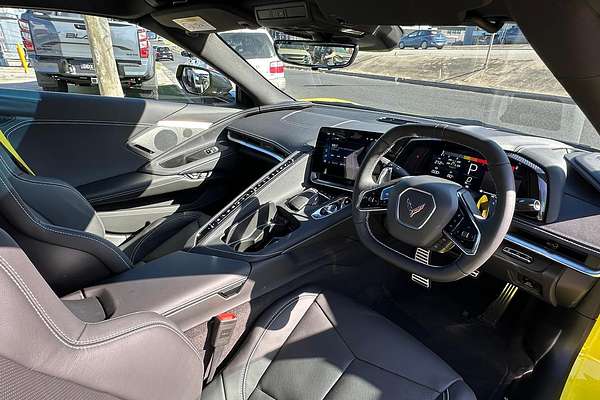 2024 Chevrolet Corvette Stingray 2LT C8