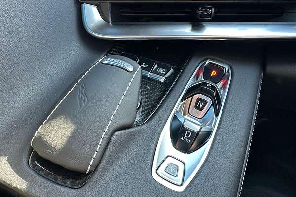 2024 Chevrolet Corvette Stingray 2LT C8