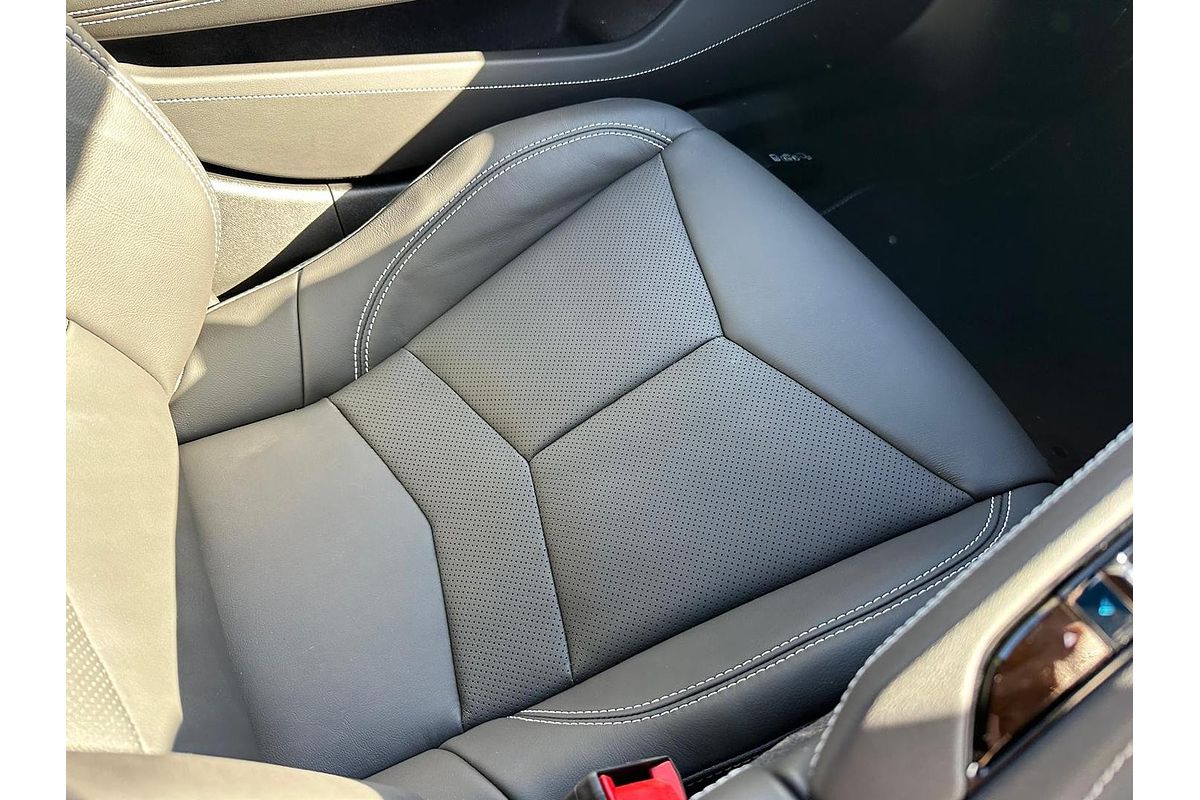 2024 Chevrolet Corvette Stingray 2LT C8