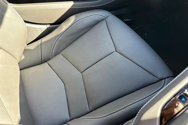 2024 Chevrolet Corvette Stingray 2LT C8