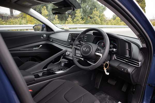 2025 Hyundai i30 Hybrid CN7.V2