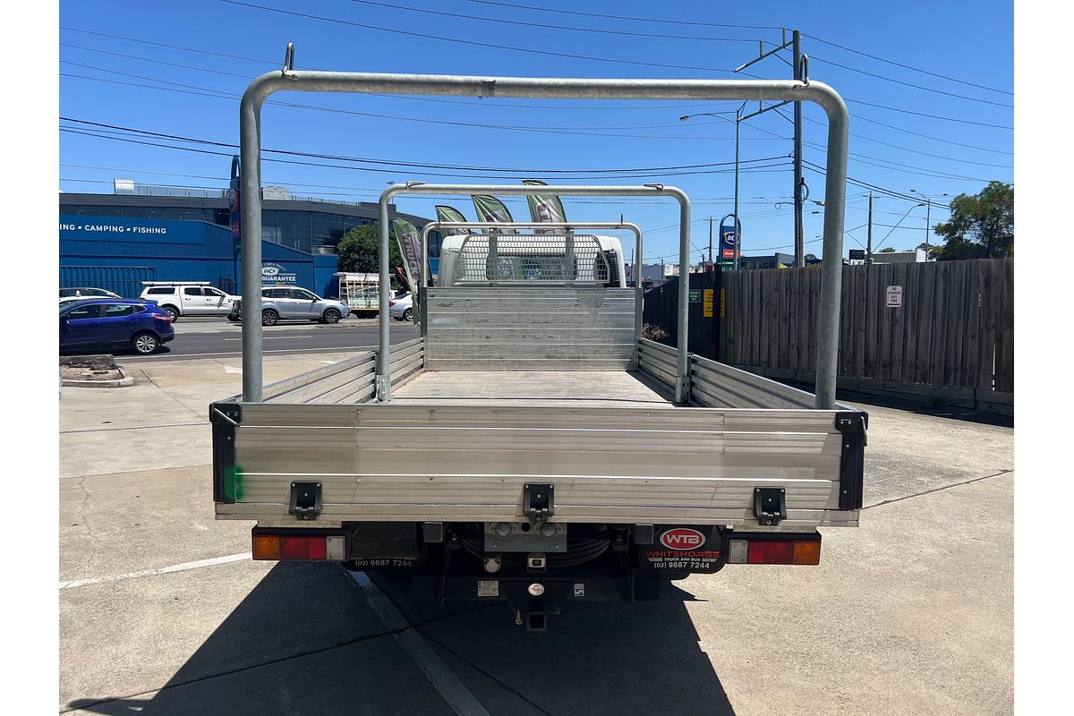 2017 Fuso Canter 515  4x2