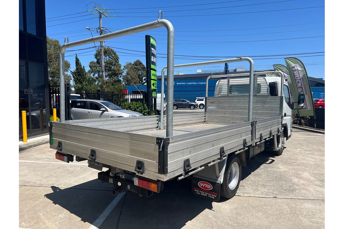 2017 Fuso Canter 515  4x2